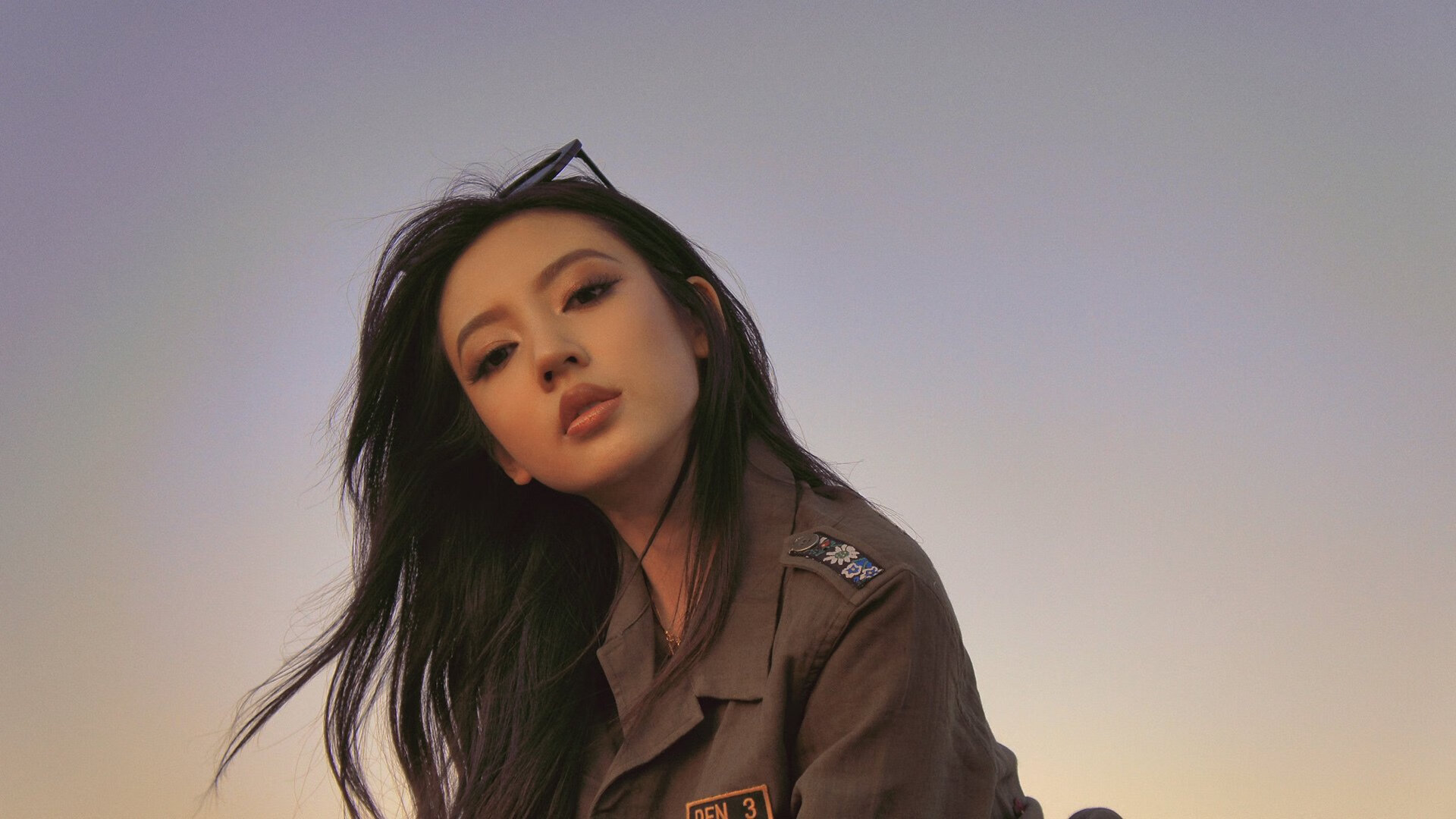 爱游戏app-李娜称希望更多孩子走进球场,歌手李娜的孩子