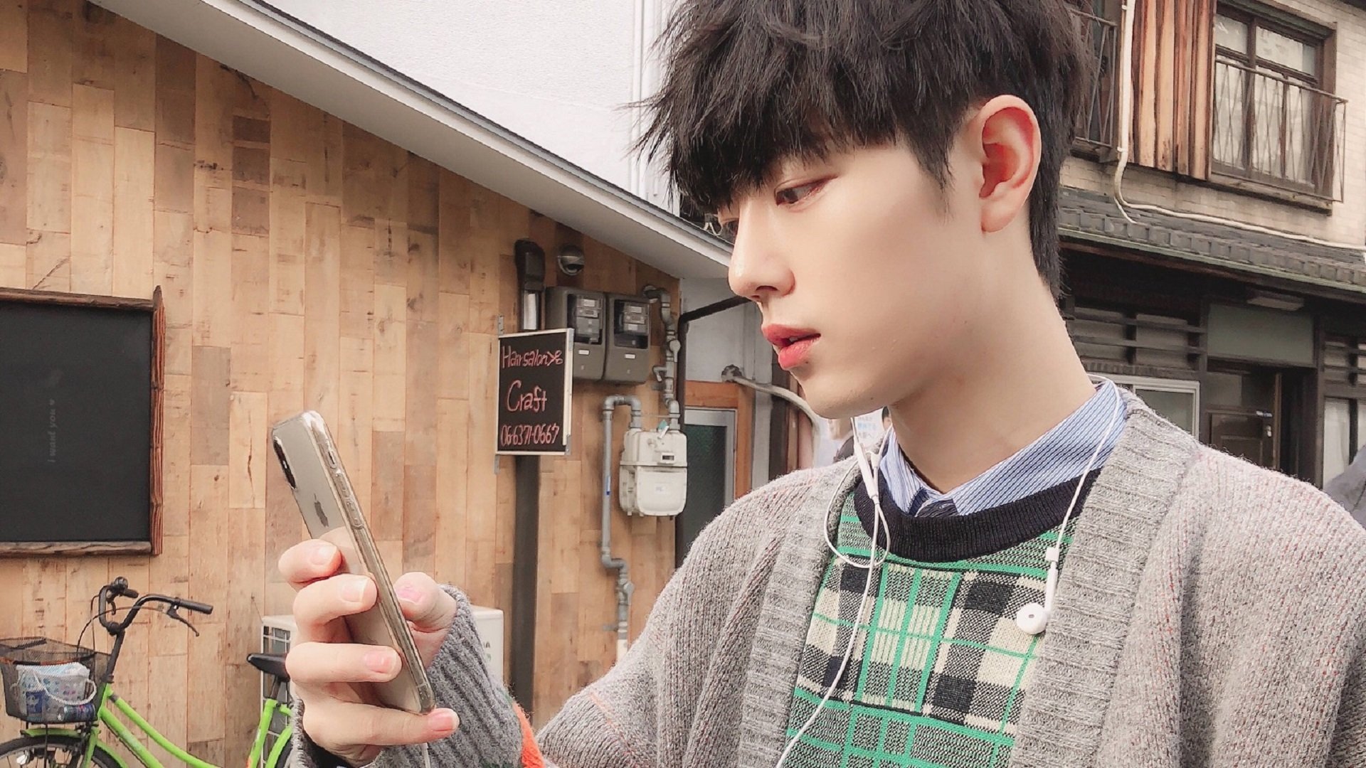 爱游戏体育官网-浓眉表示保持健康是赛季最大挑战,浓眉在哪场比赛中上场时间最短